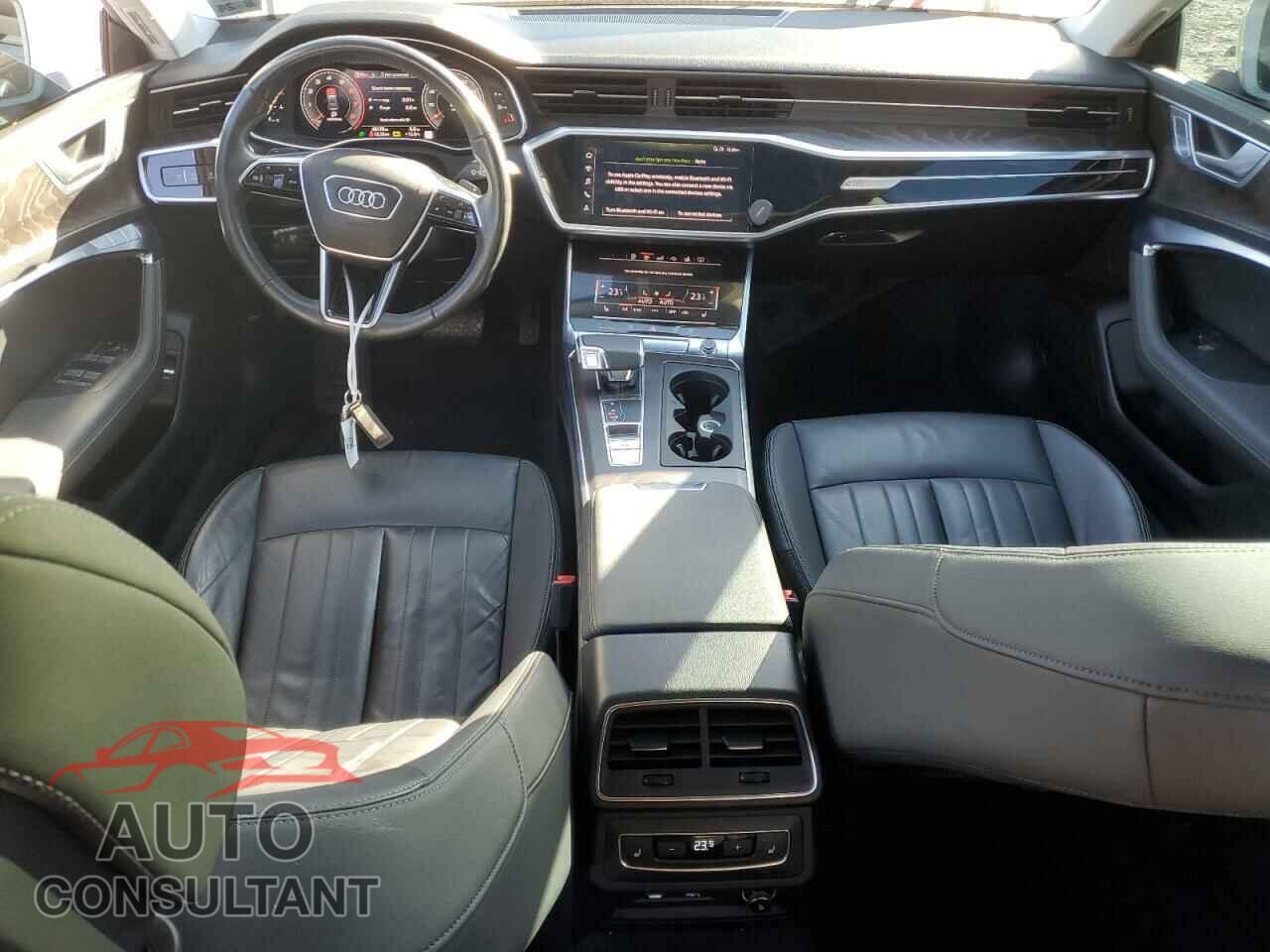 AUDI A7 2019 - WAUR2AF24KN100878