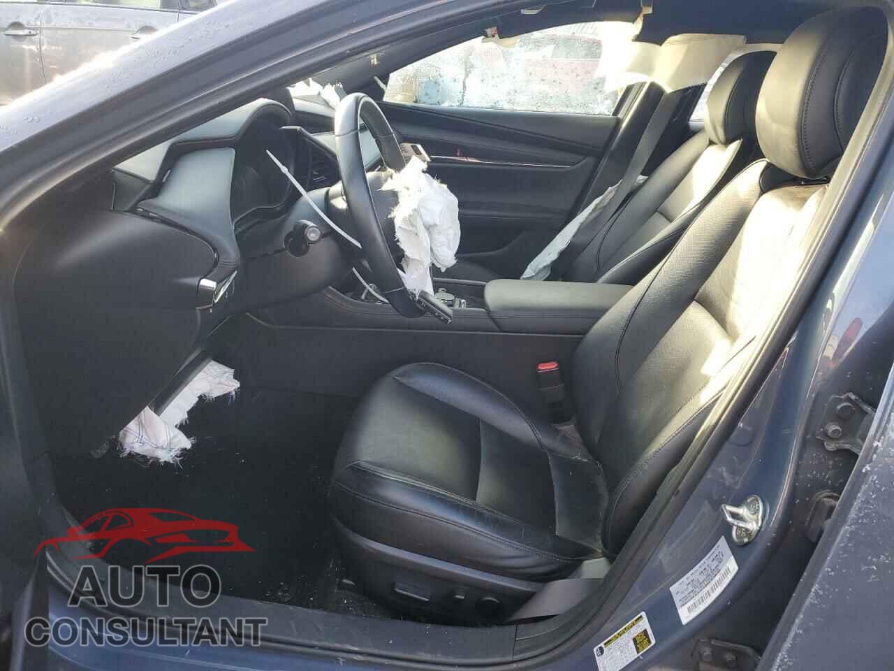 MAZDA 3 2020 - JM1BPANM4L1168440