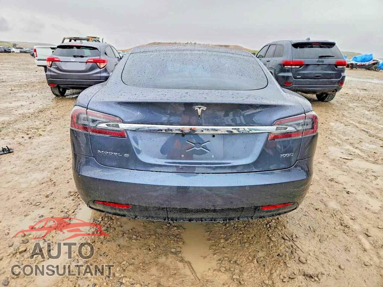 TESLA MODEL S 2018 - 5YJSA1E23JF244346
