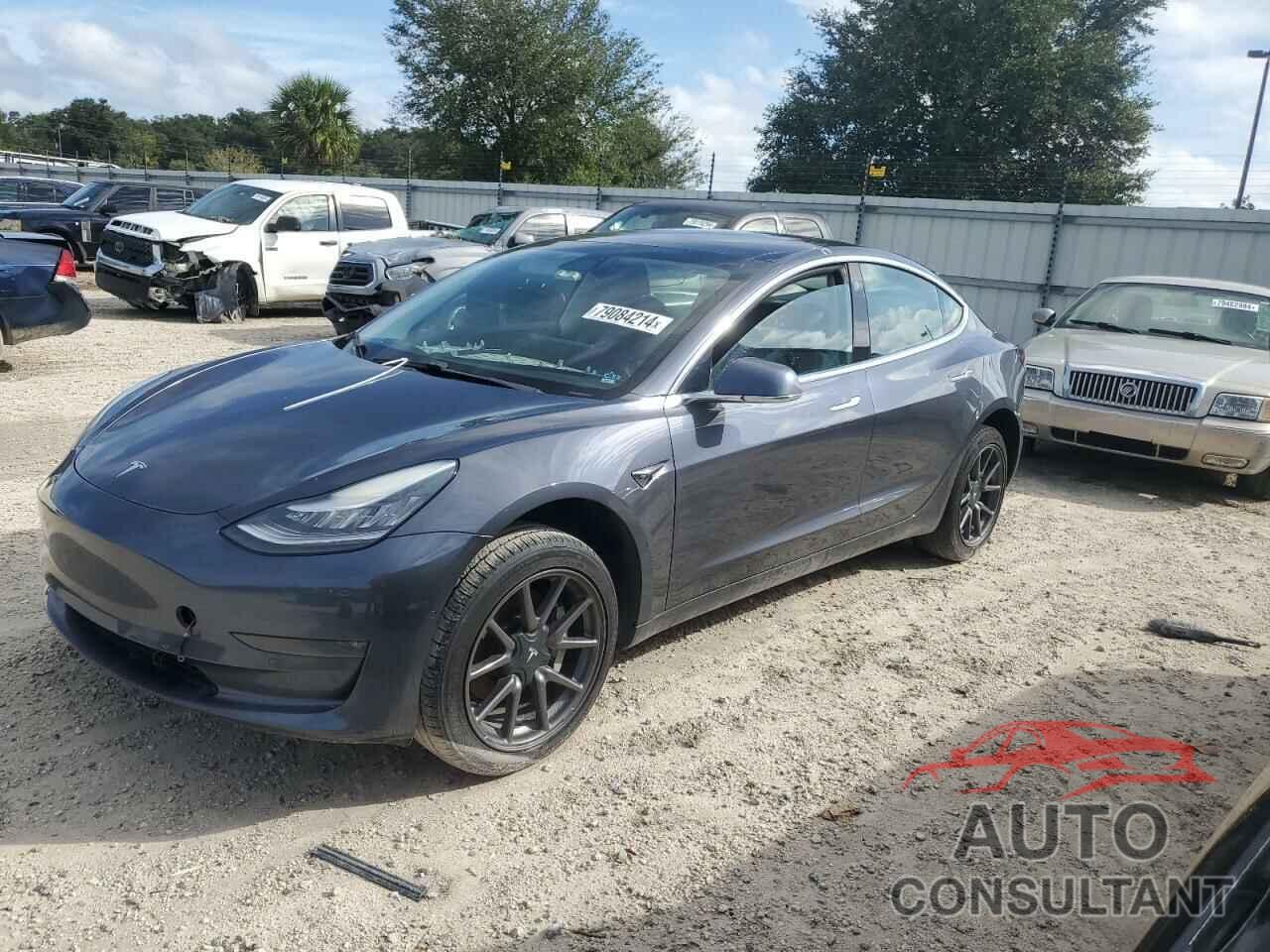 TESLA MODEL 3 2020 - 5YJ3E1EBXLF664004