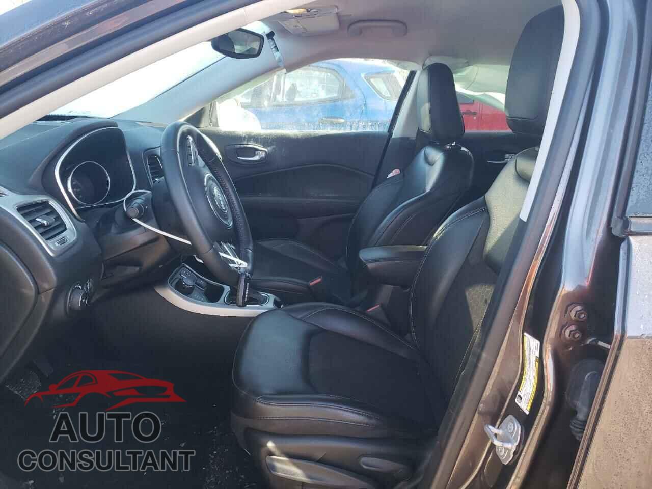 JEEP COMPASS 2018 - 3C4NJDBB7JT355809