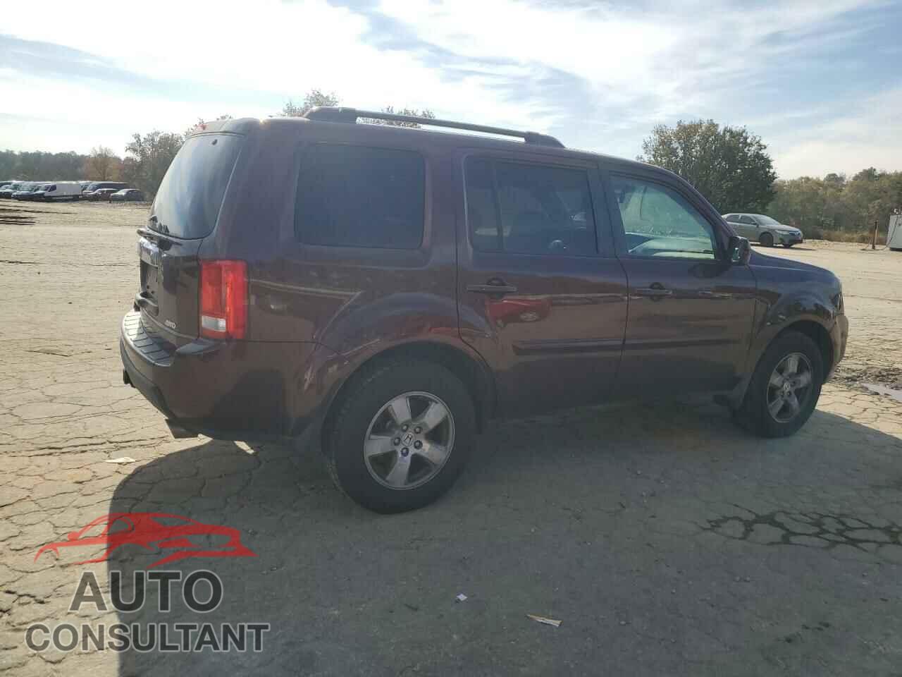 HONDA PILOT 2011 - 5FNYF4H54BB096941