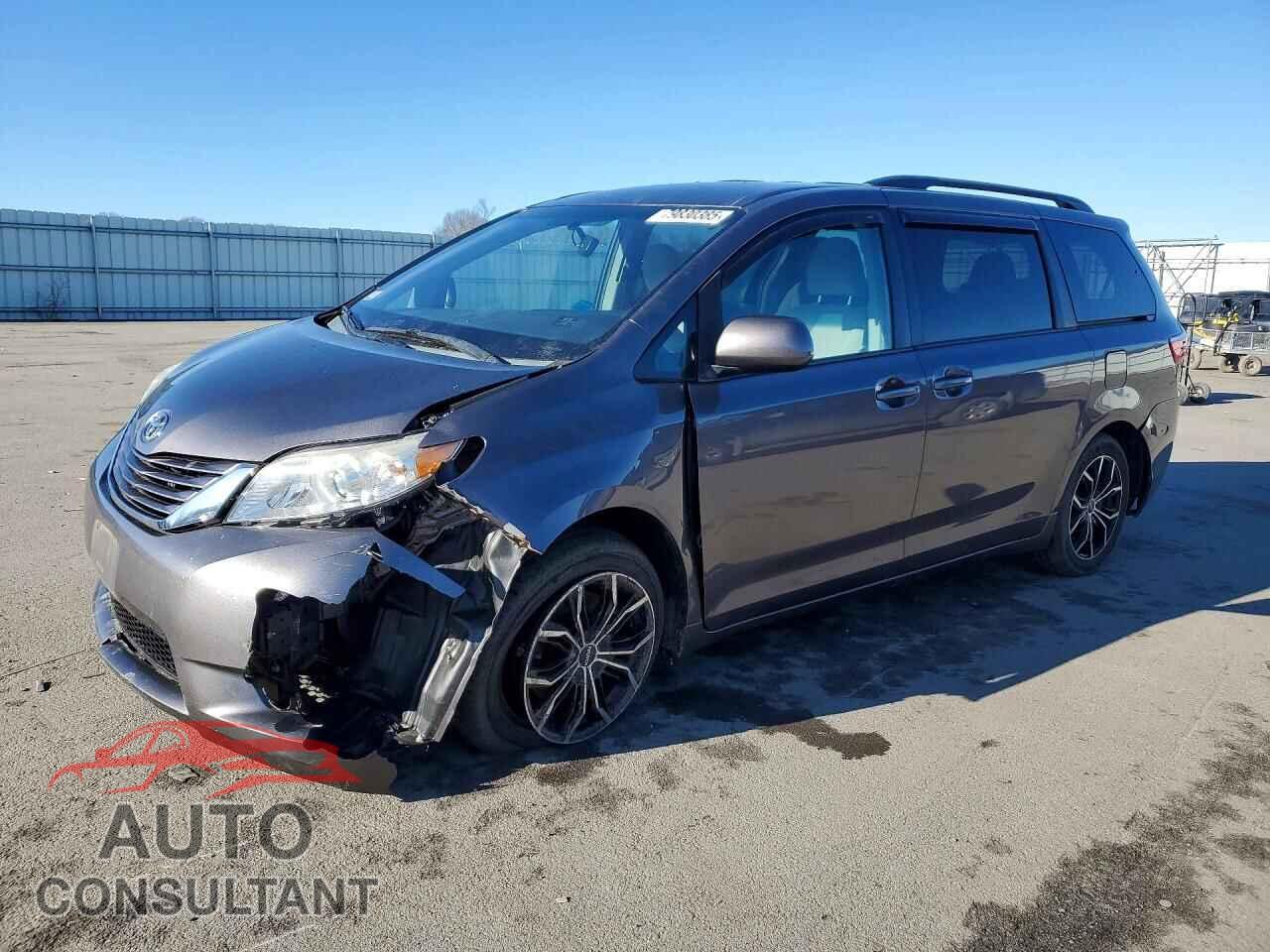 TOYOTA SIENNA 2015 - 5TDJK3DC0FS112002