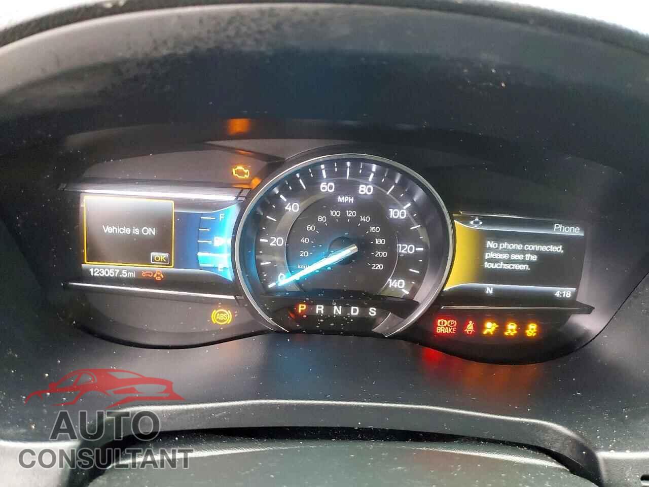 FORD EXPLORER 2018 - 1FM5K7D83JGA52431