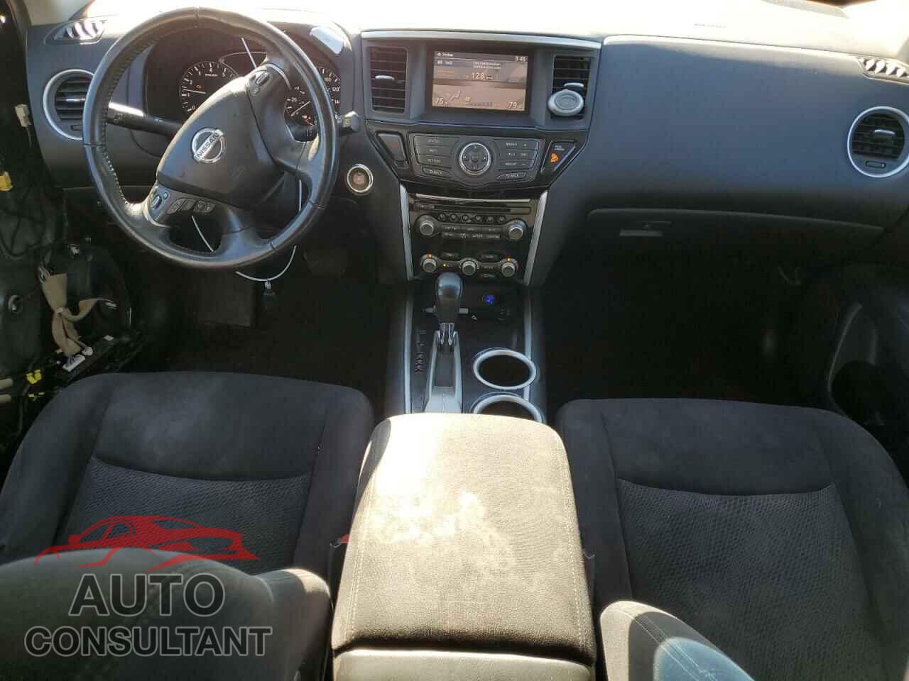 NISSAN PATHFINDER 2015 - 5N1AR2MN2FC643836