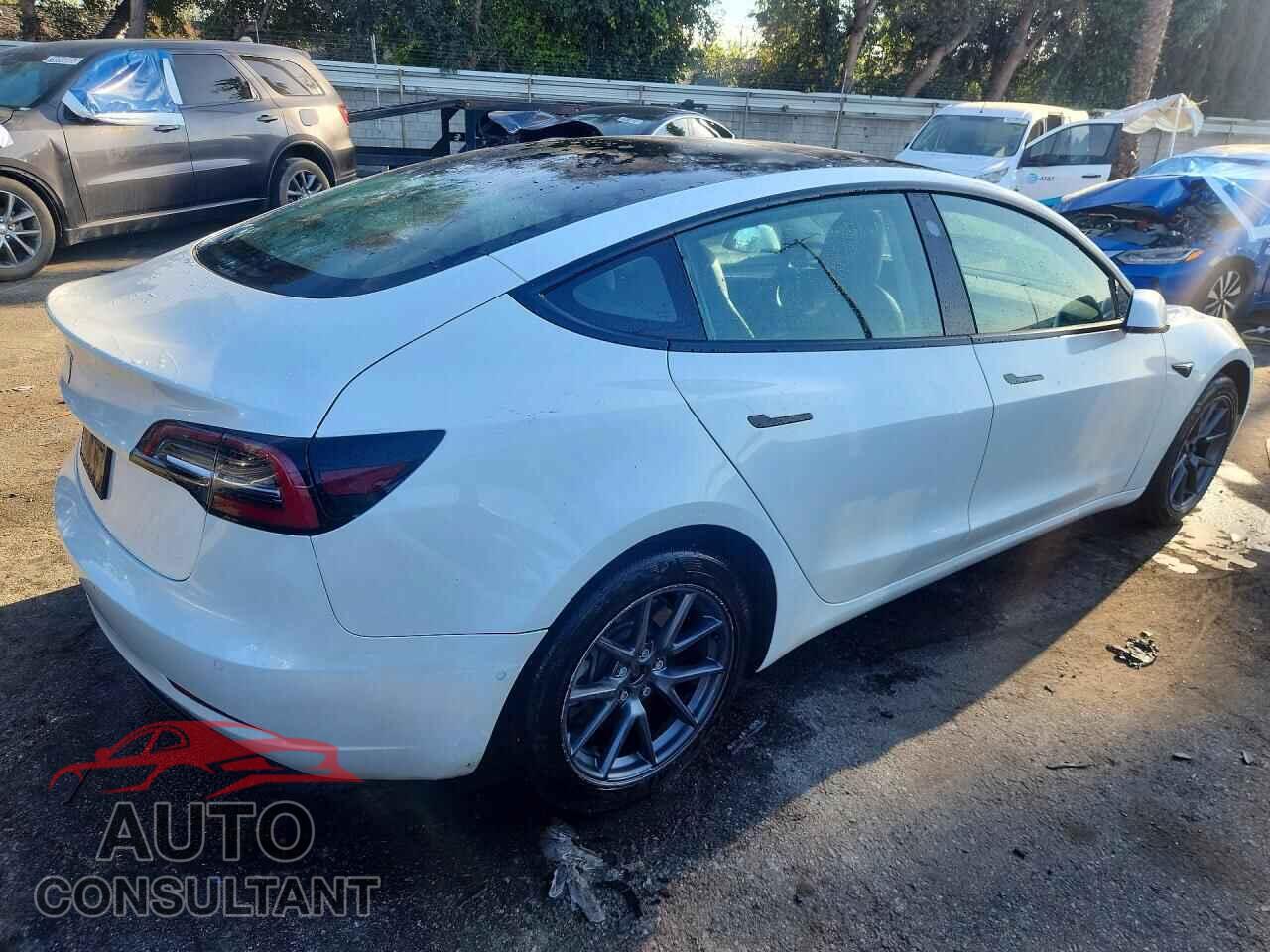 TESLA MODEL 3 2022 - 5YJ3E1EA3NF287168
