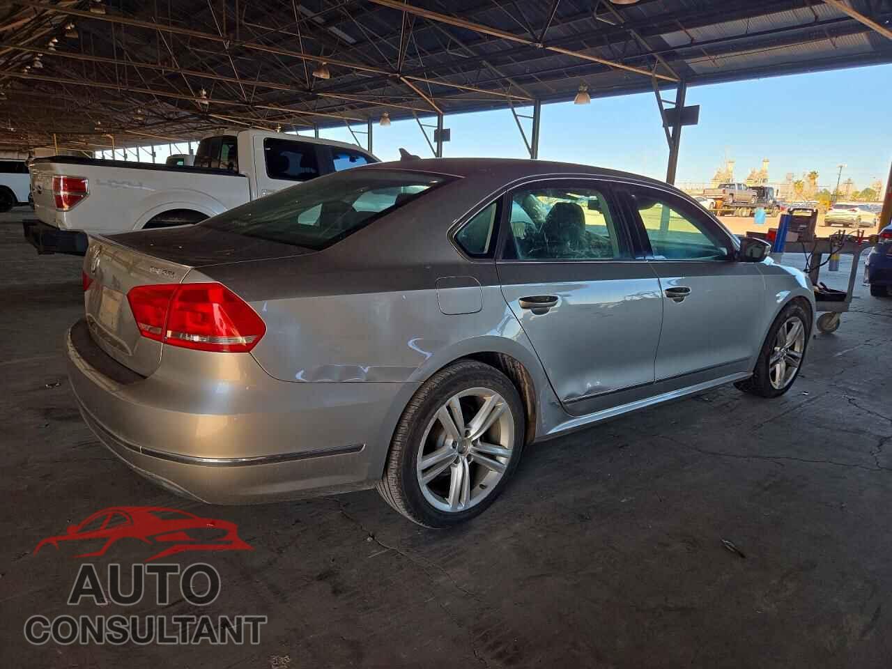 VOLKSWAGEN PASSAT 2014 - 1VWCN7A39EC045974