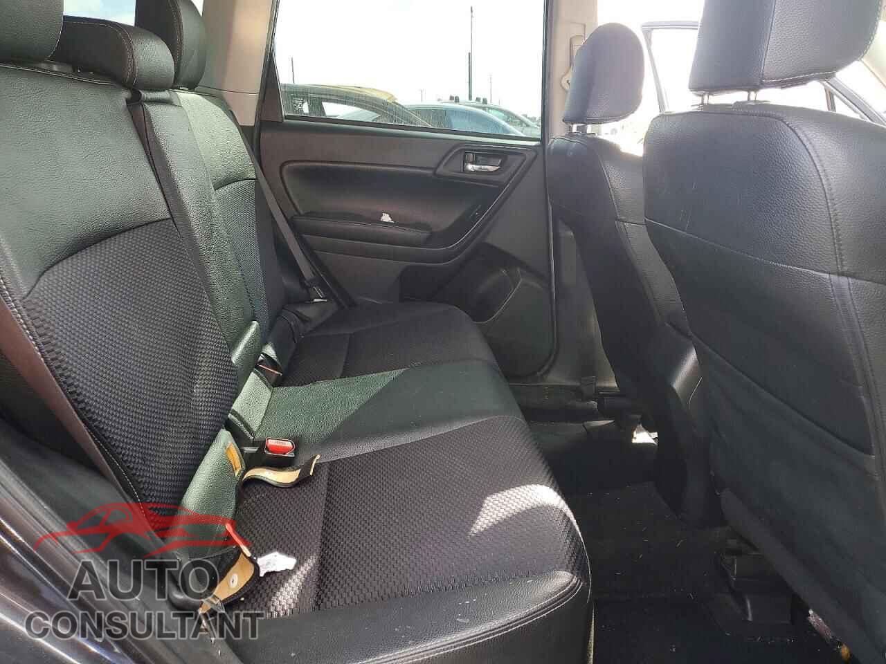 SUBARU FORESTER 2015 - JF2SJGDC3FH491260