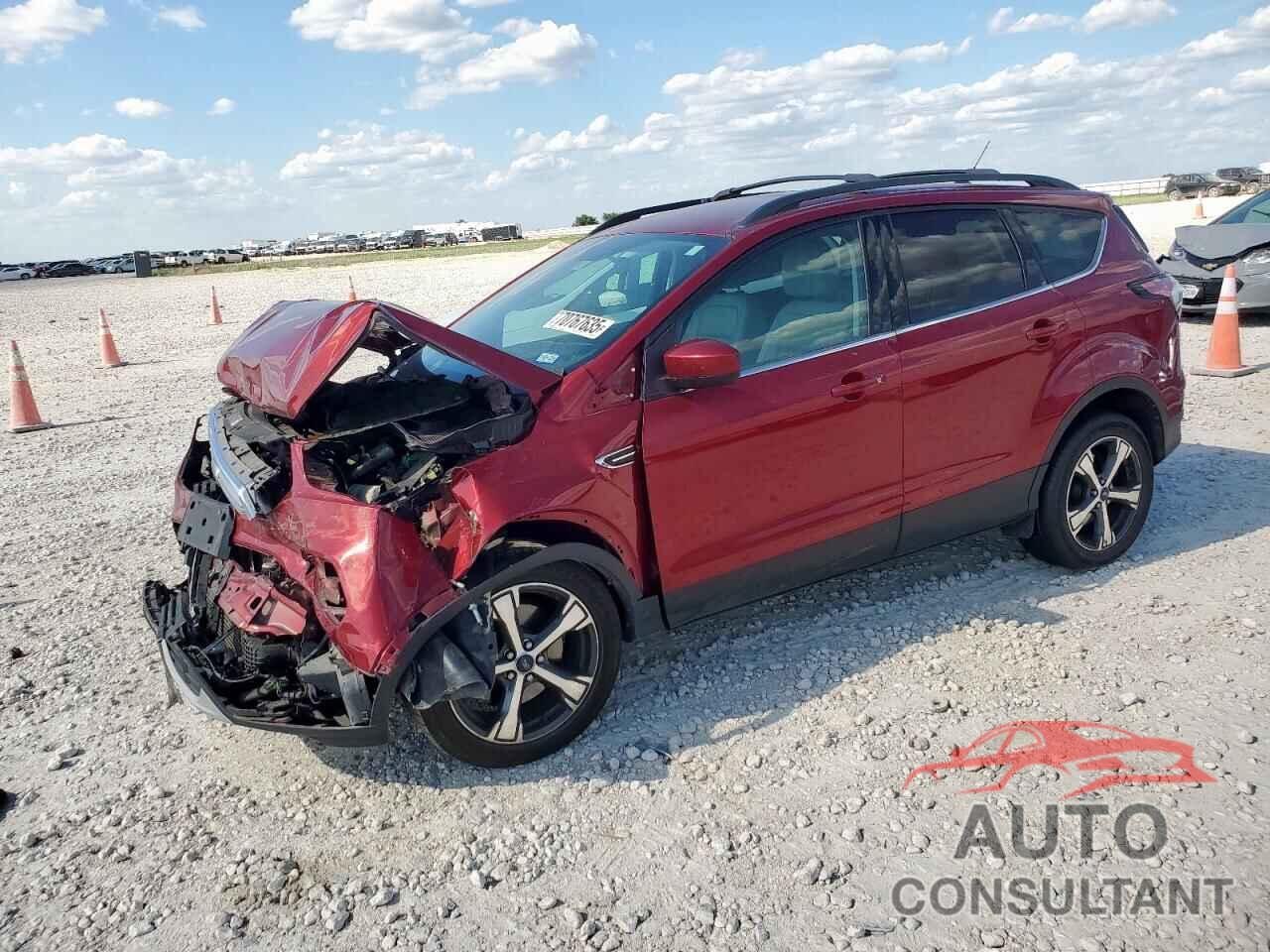 FORD ESCAPE 2017 - 1FMCU9G98HUB79561