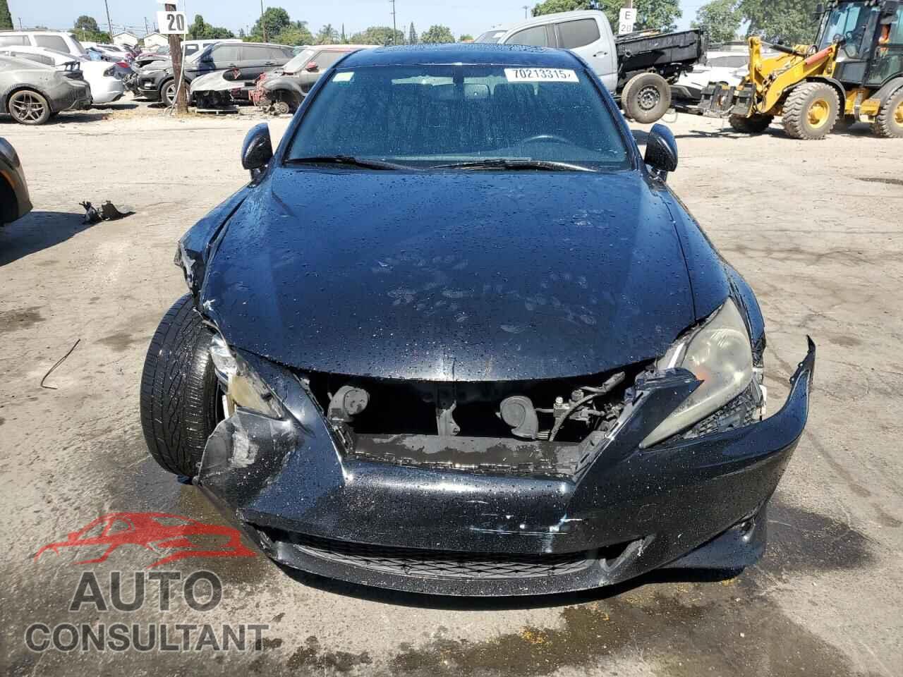 LEXUS IS 2012 - JTHBF5C2XC5162497