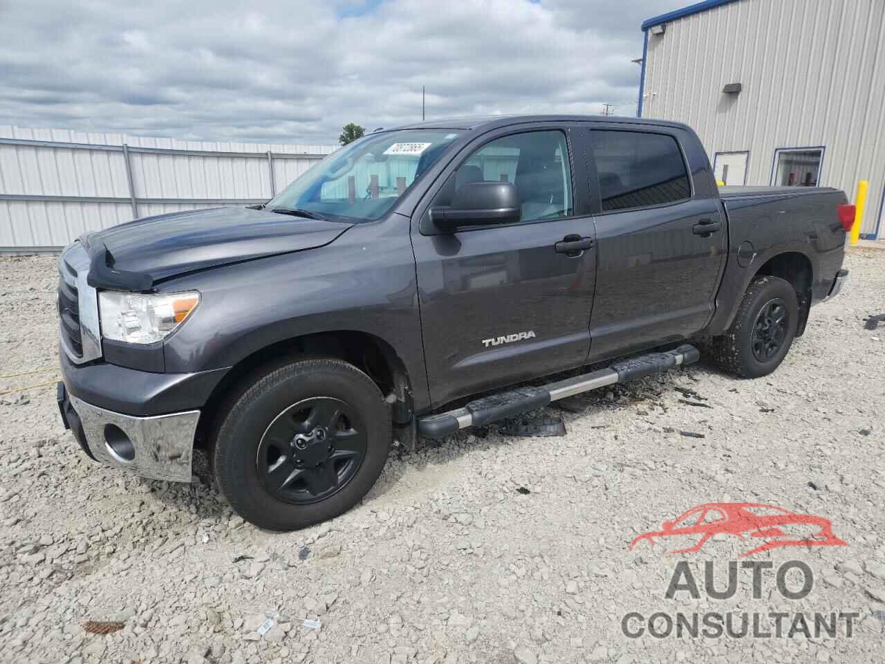 TOYOTA TUNDRA 2013 - 5TFDM5F11DX048428