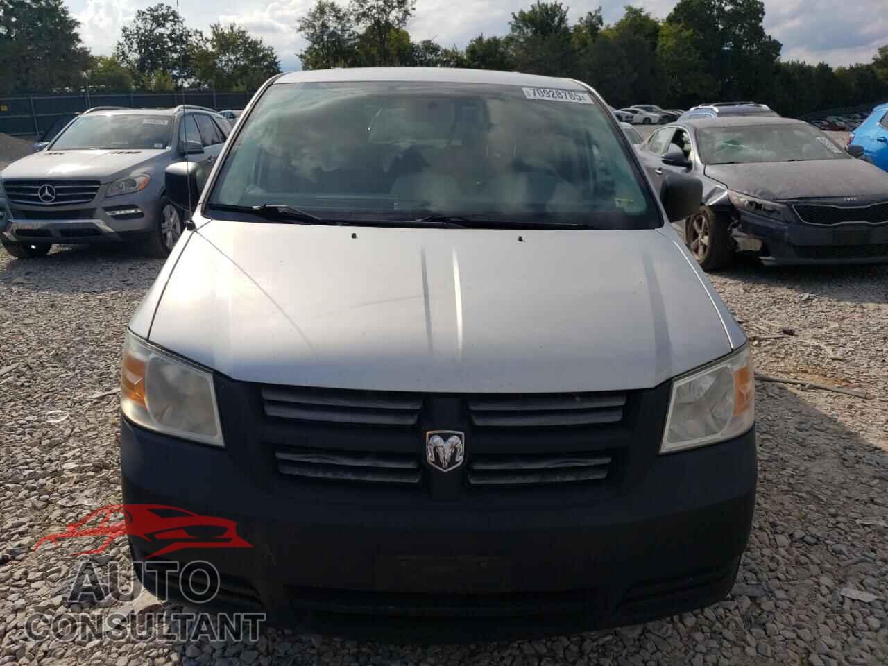DODGE CARAVAN 2010 - 2D4RN4DE9AR111517