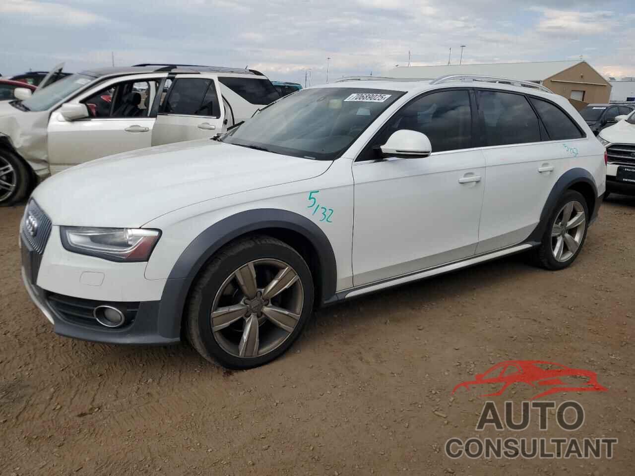 AUDI A4 2013 - WA1UFAFL3DA053860