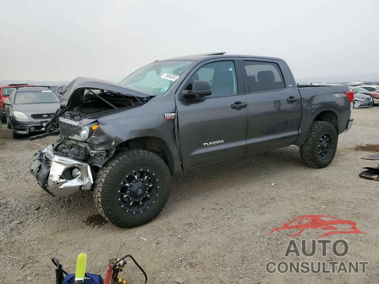 TOYOTA TUNDRA 2013 - 5TFDY5F10DX278482