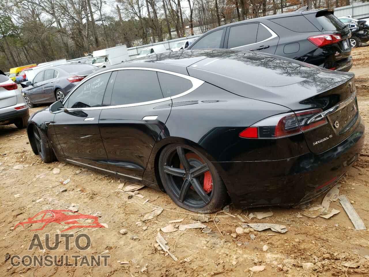 TESLA MODEL S 2018 - 5YJSA1E23JF268761