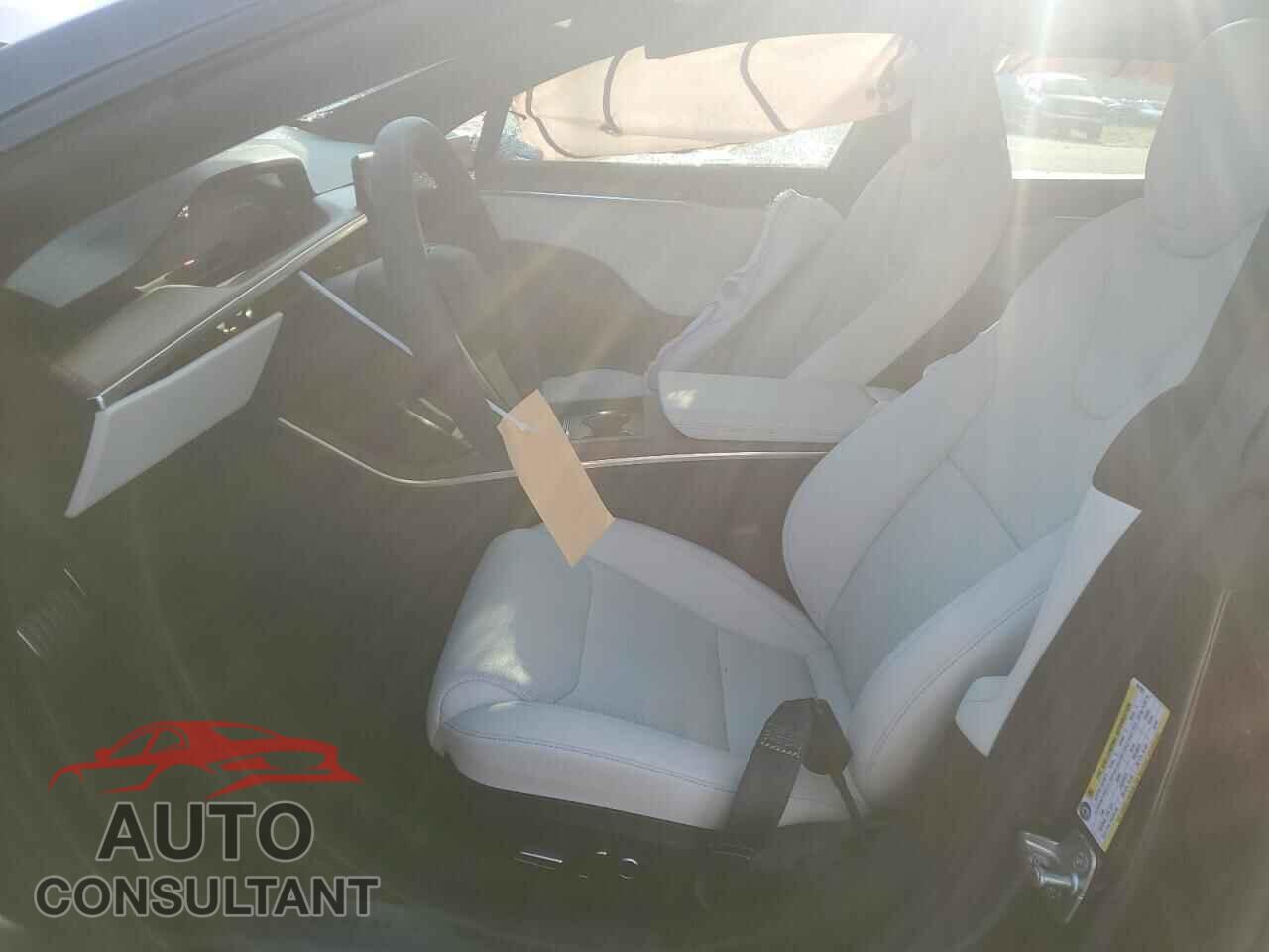 TESLA MODEL S 2024 - 5YJSA1E56RF542993