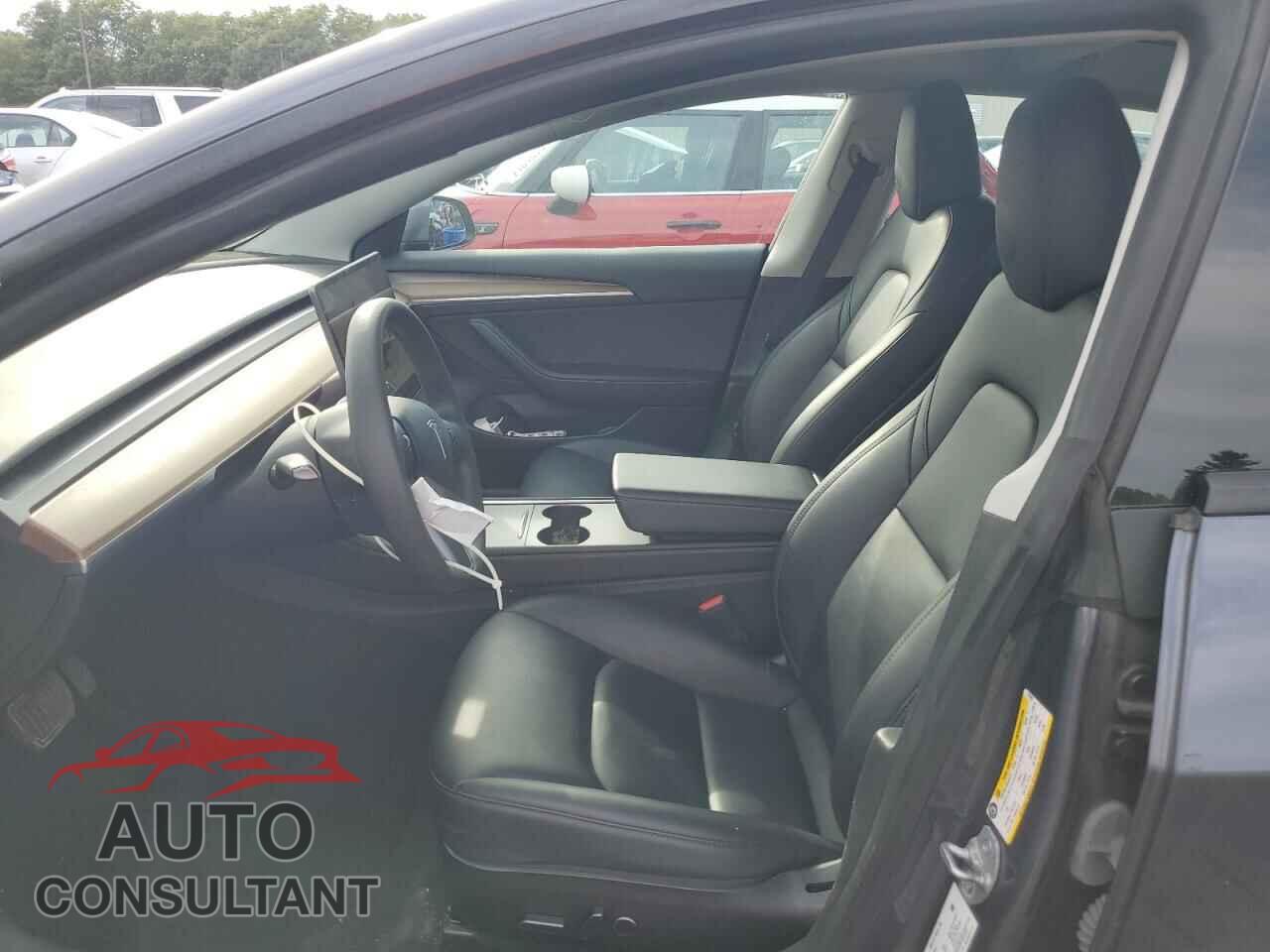 TESLA MODEL 3 2023 - 5YJ3E1EA0PF613687