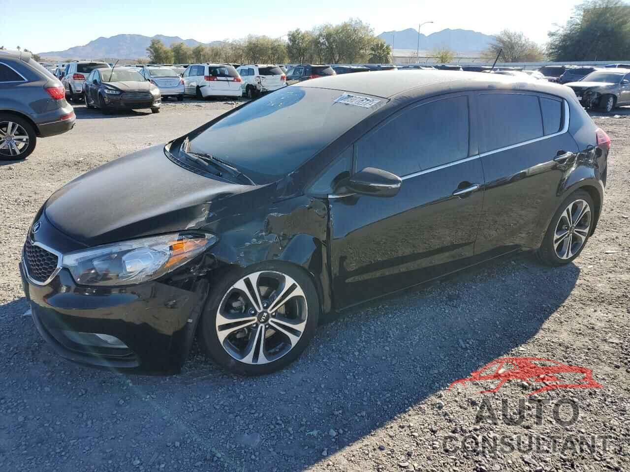 KIA FORTE 2016 - KNAFX5A80G5496421