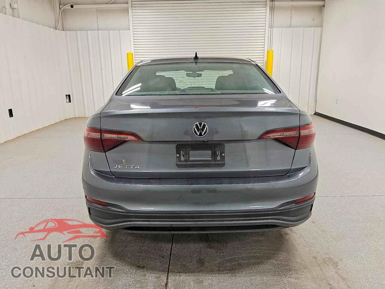 VOLKSWAGEN JETTA 2023 - 3VW5M7BU8PM021069