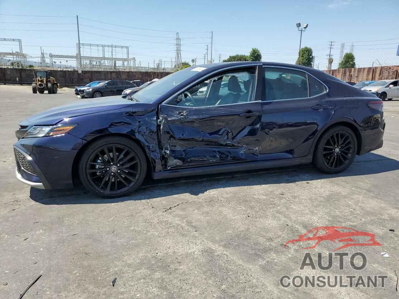 TOYOTA CAMRY 2022 - 4T1KZ1AK8NU063735