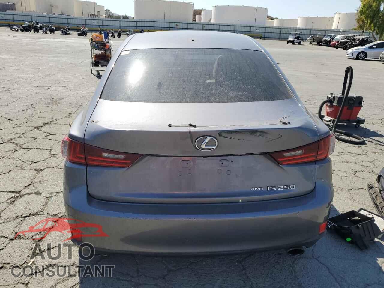 LEXUS IS 2014 - JTHCF1D27E5010689