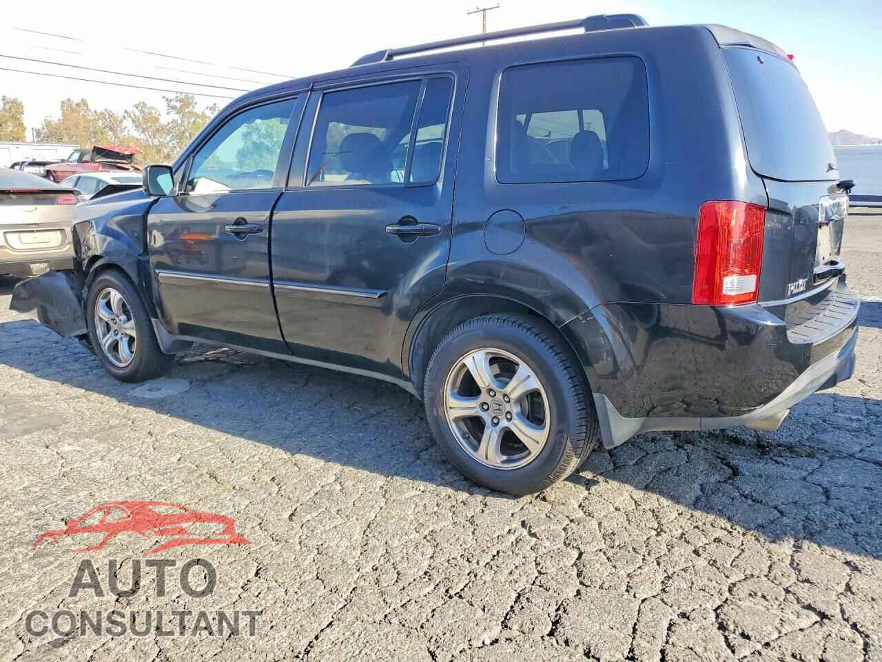 HONDA PILOT 2013 - 5FNYF3H43DB015674