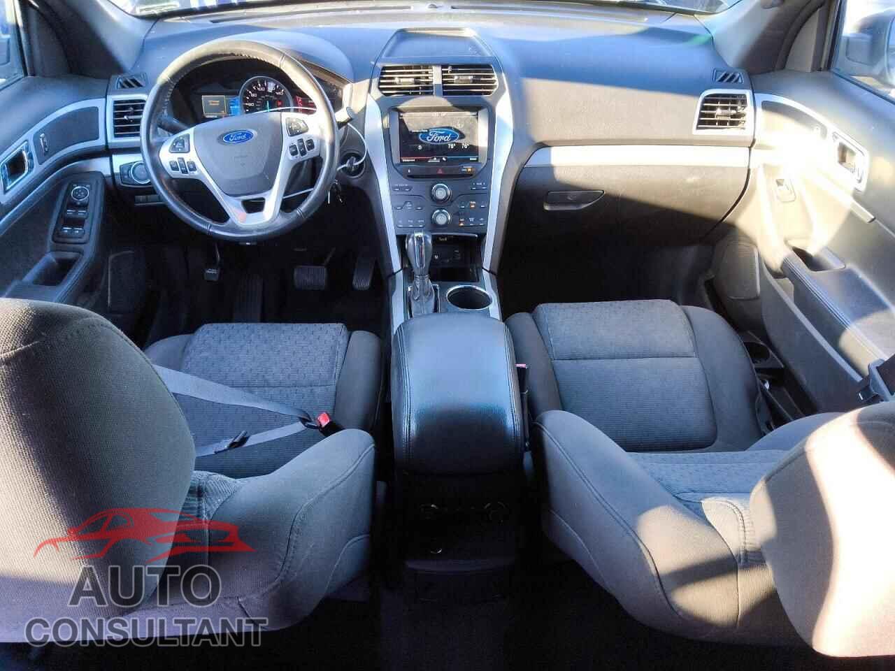 FORD EXPLORER 2011 - 1FMHK7D84BGA15760