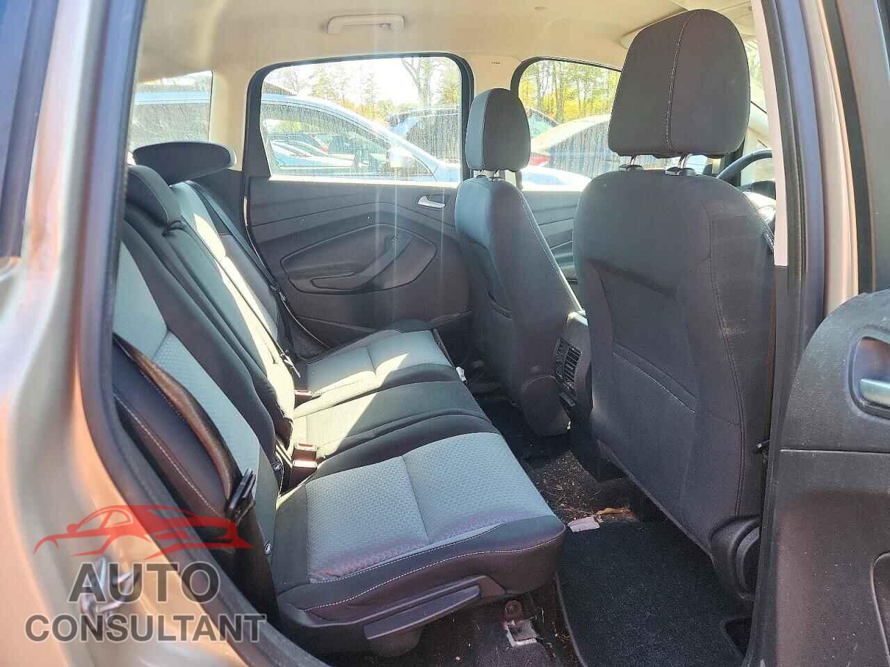 FORD CMAX 2017 - 1FADP5AU4HL111677