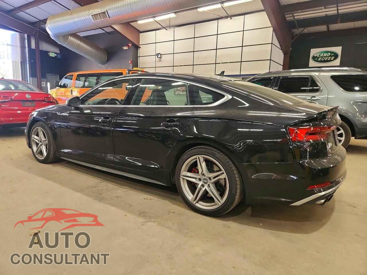 AUDI S5/RS5 2019 - WAUB4CF54KA001955