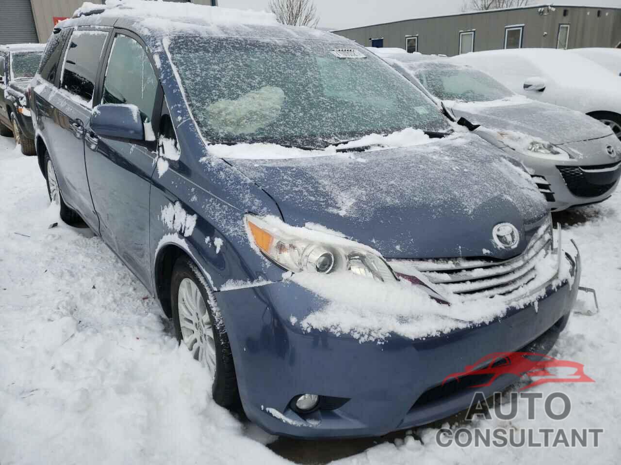 TOYOTA SIENNA 2017 - 5TDYZ3DC4HS818628