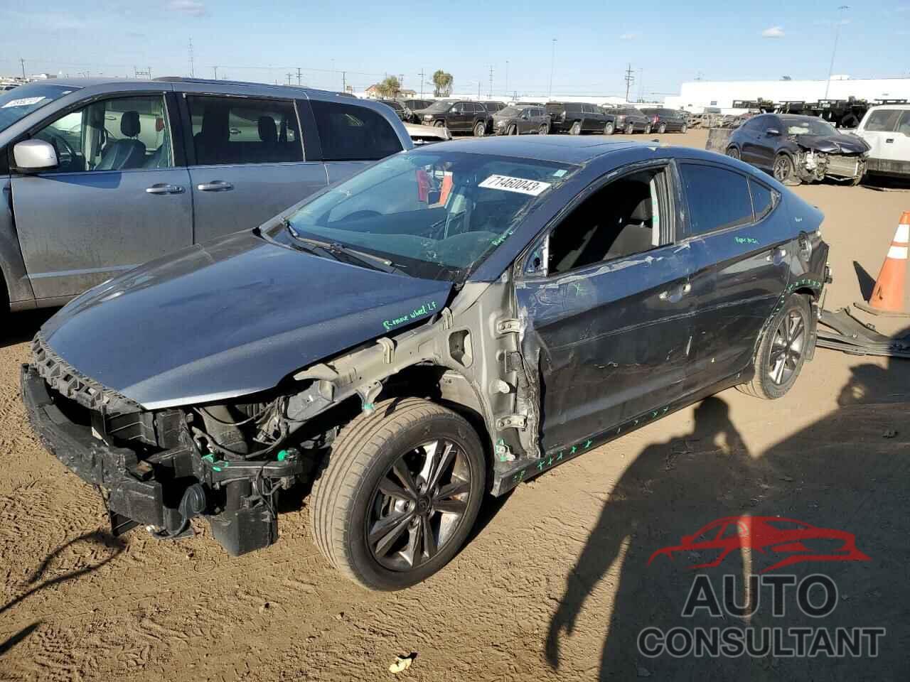 HYUNDAI ELANTRA 2018 - KMHD84LF1JU511417