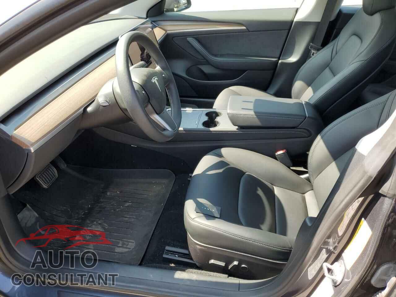 TESLA MODEL 3 2022 - 5YJ3E1EB6NF250480