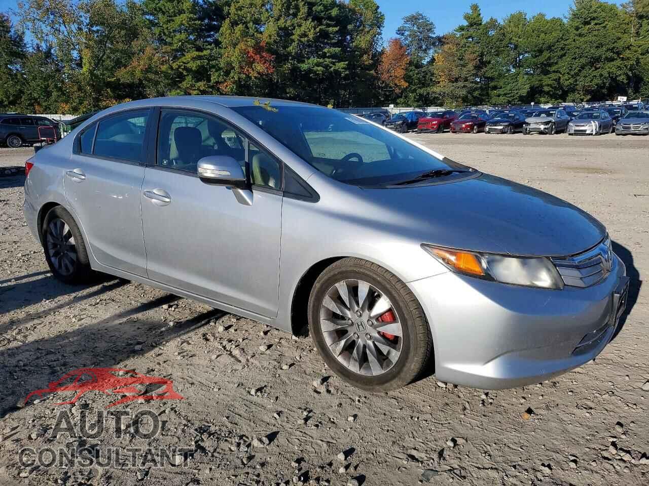 HONDA CIVIC 2012 - JHMFB4F33CS007352