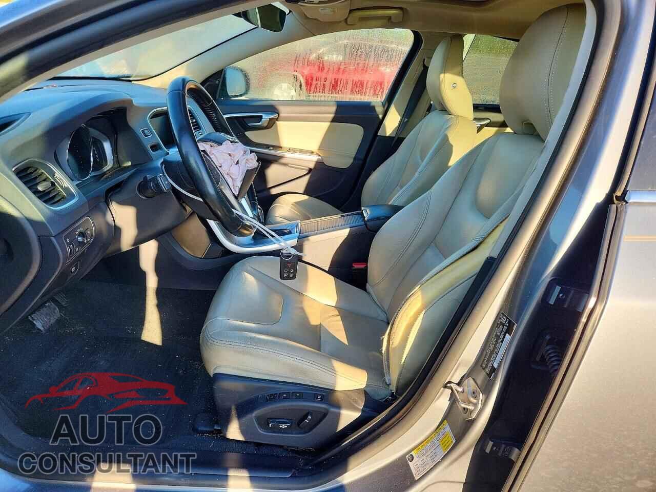 VOLVO S60 2018 - LYV402TK2JB179611
