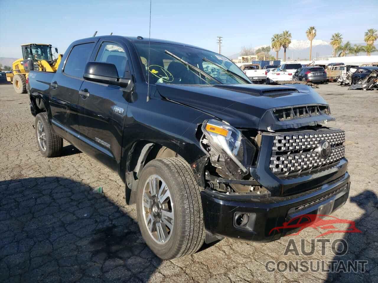 TOYOTA TUNDRA 2018 - 5TFDY5F1XJX704366