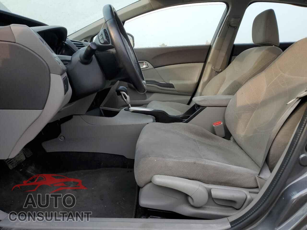 HONDA CIVIC 2012 - 2HGFB2F55CH025304