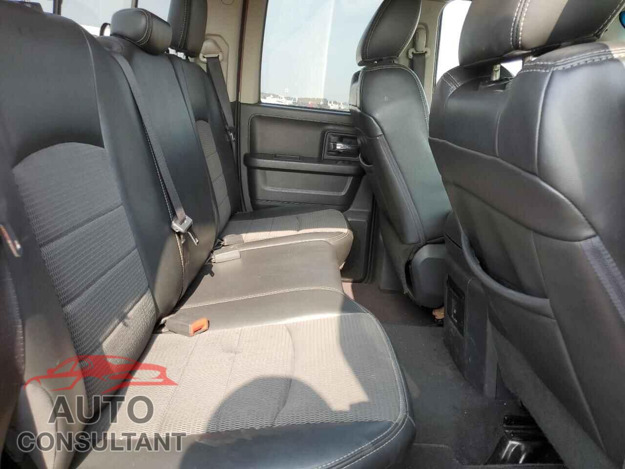 DODGE RAM 1500 2011 - 1C6RD7HT1CS210755