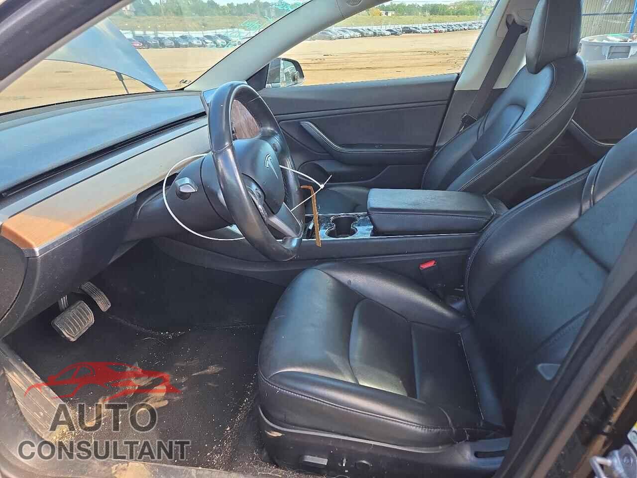 TESLA MODEL 3 2018 - 5YJ3E1EB5JF184594