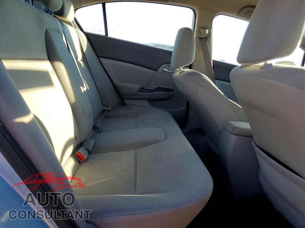 HONDA CIVIC 2012 - 2HGFB2F50CH539979
