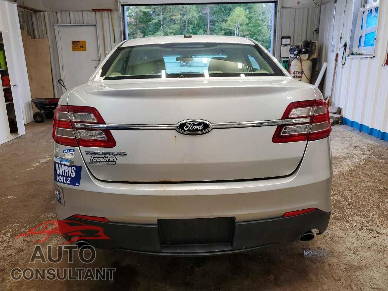 FORD TAURUS 2013 - 1FAHP2D82DG207468