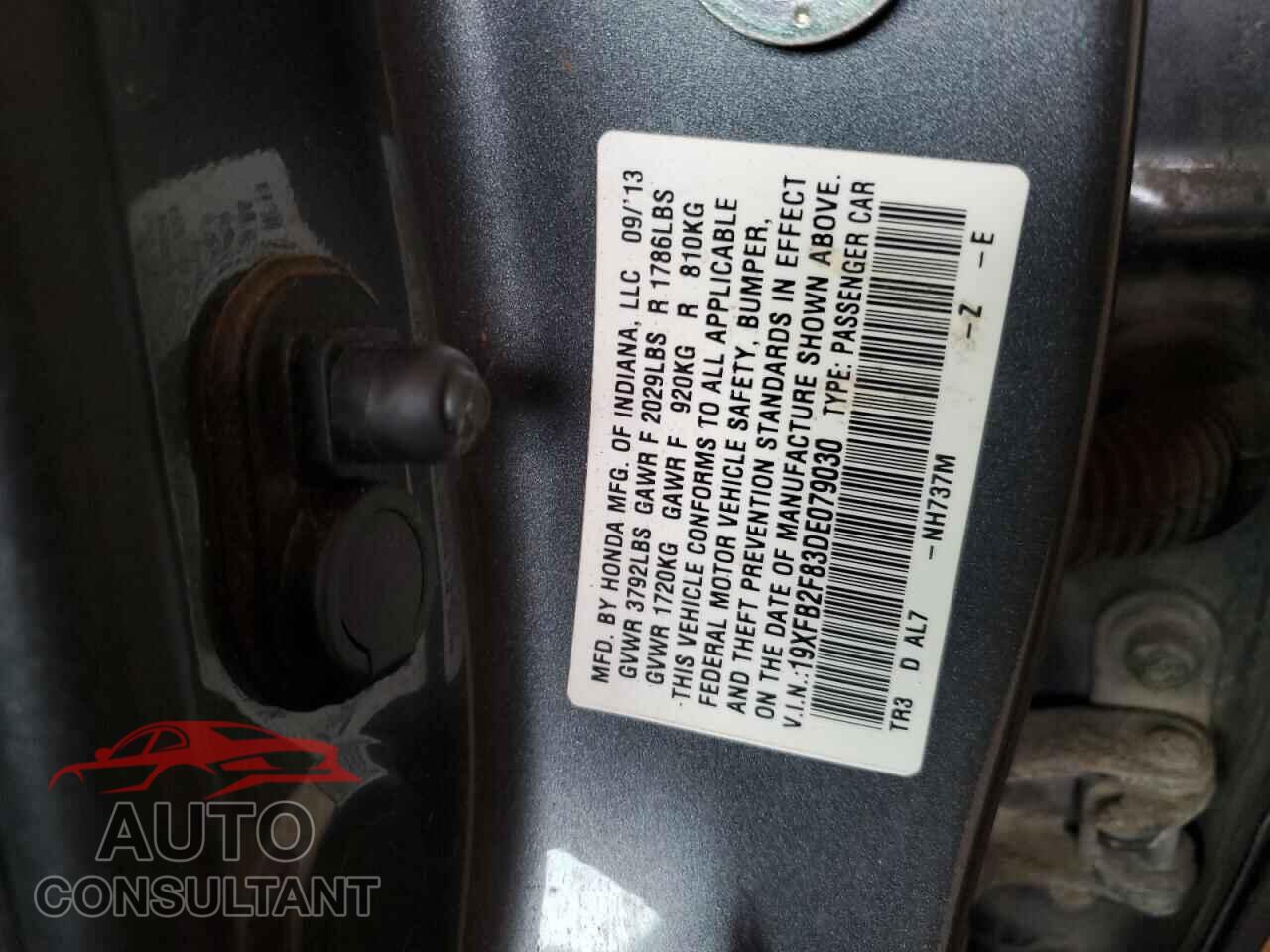 HONDA CIVIC 2013 - 19XFB2F83DE079030