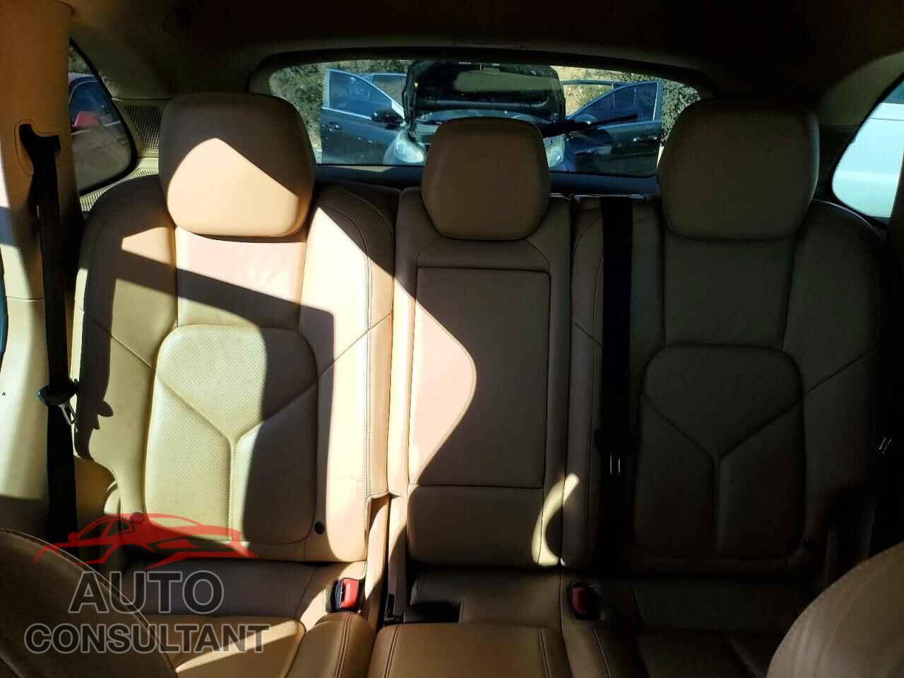 PORSCHE CAYENNE 2013 - WP1AB2A2XDLA81652