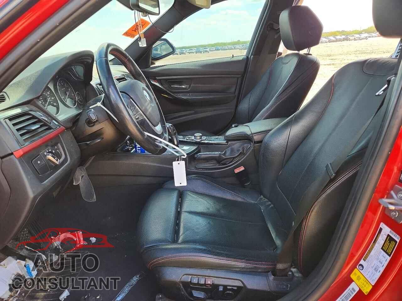 BMW 3 SERIES 2013 - WBA3A5C57DF359103