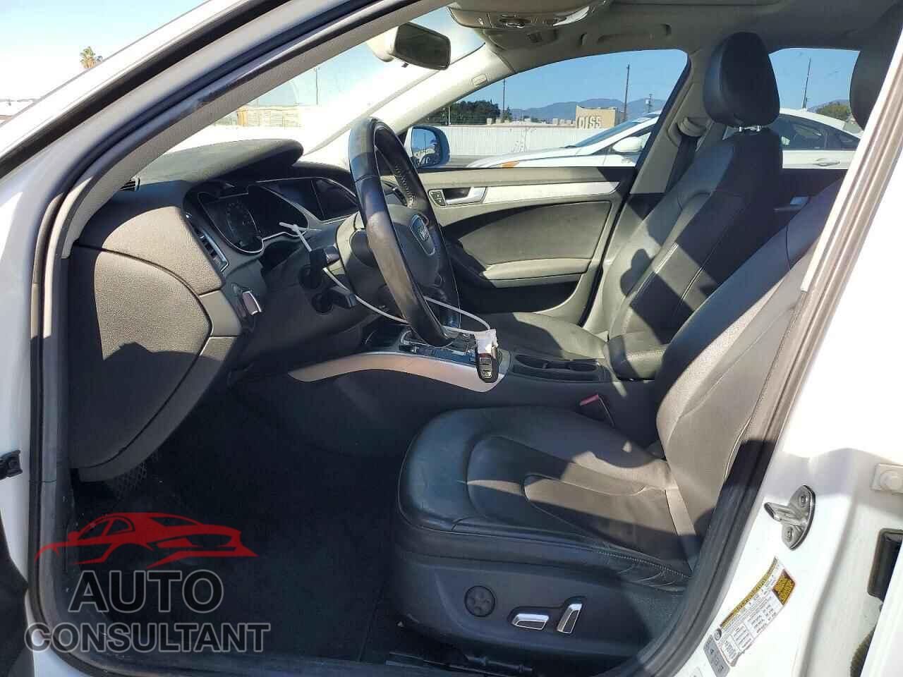 AUDI A4 2014 - WAUAFAFL8EN005609