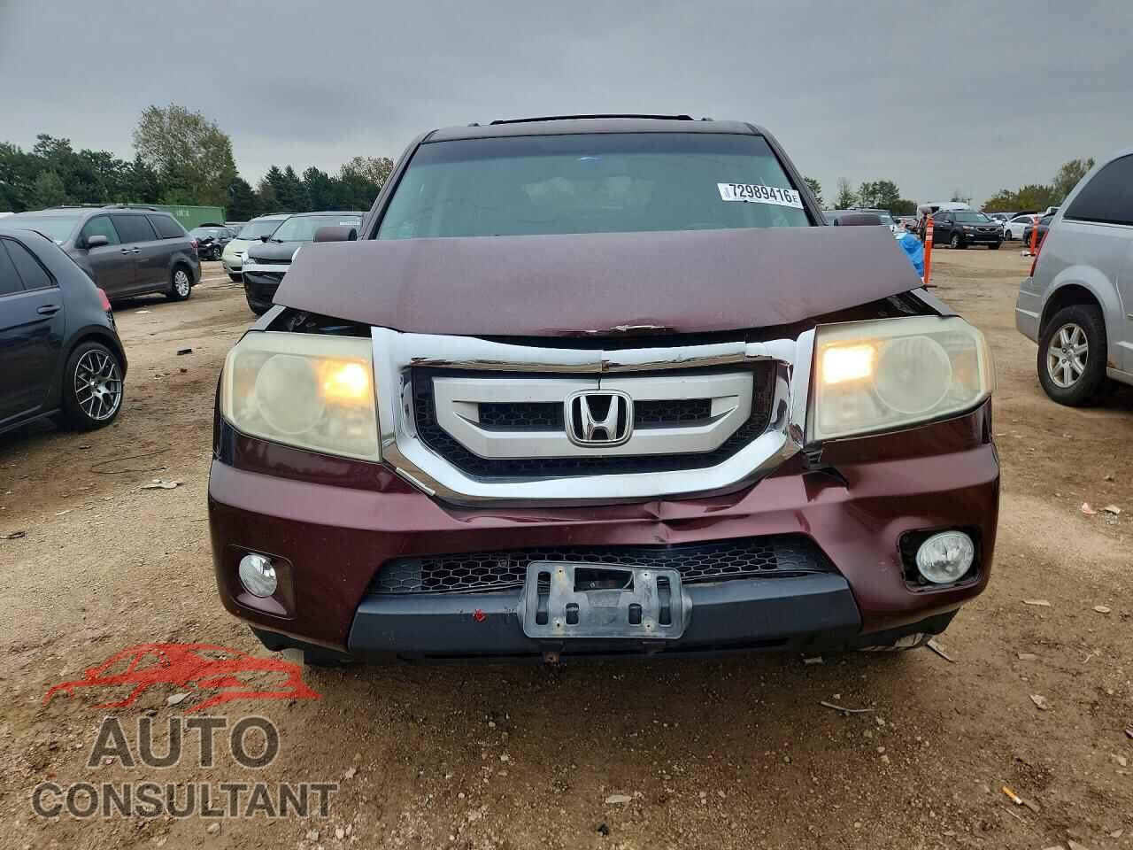 HONDA PILOT 2011 - 5FNYF4H67BB031042