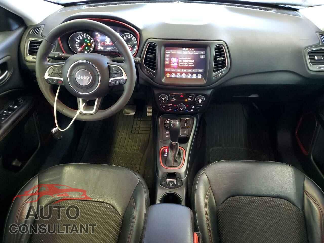 JEEP COMPASS 2021 - 3C4NJDDB2MT564828