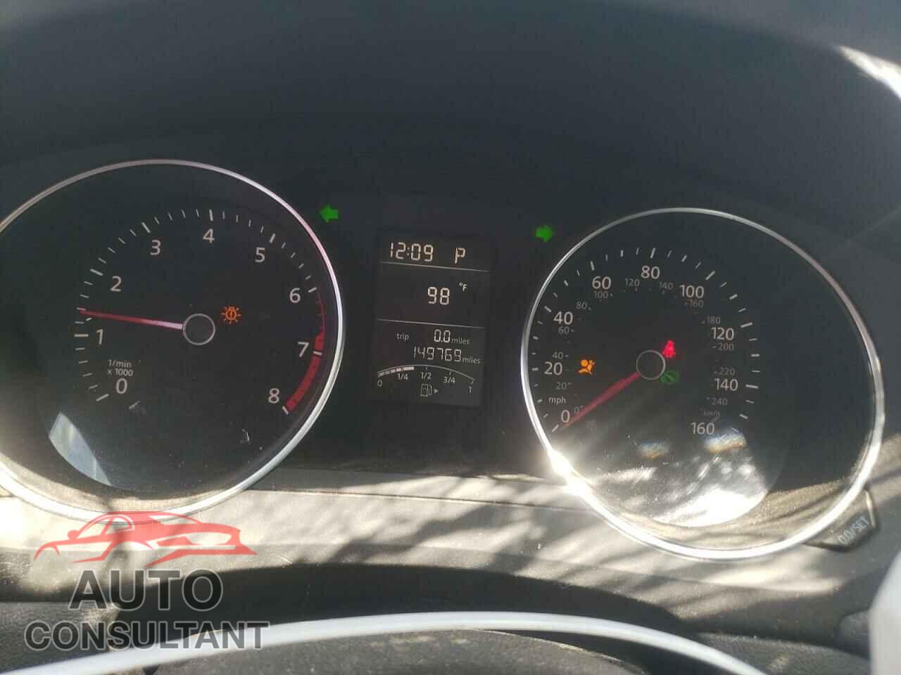 VOLKSWAGEN JETTA 2017 - 3VW2B7AJ4HM319328