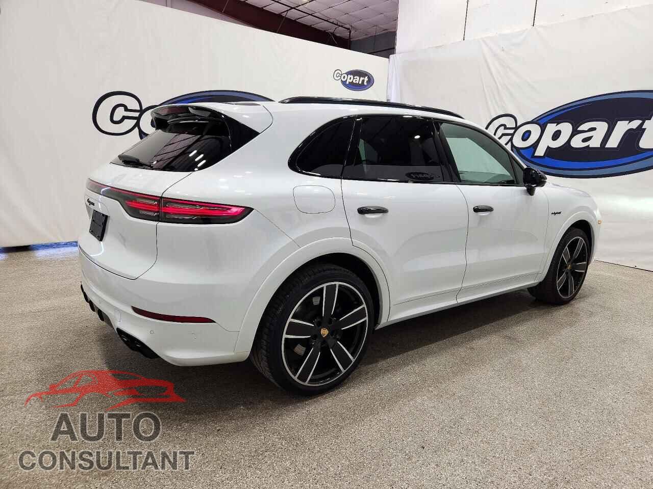 PORSCHE CAYENNE 2020 - WP1AE2AY4LDA22570