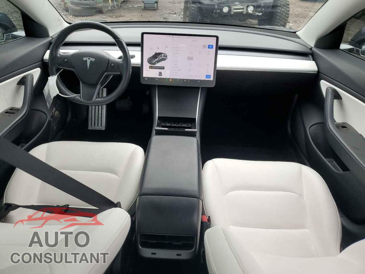 TESLA MODEL 3 2018 - 5YJ3E1EB0JF170232
