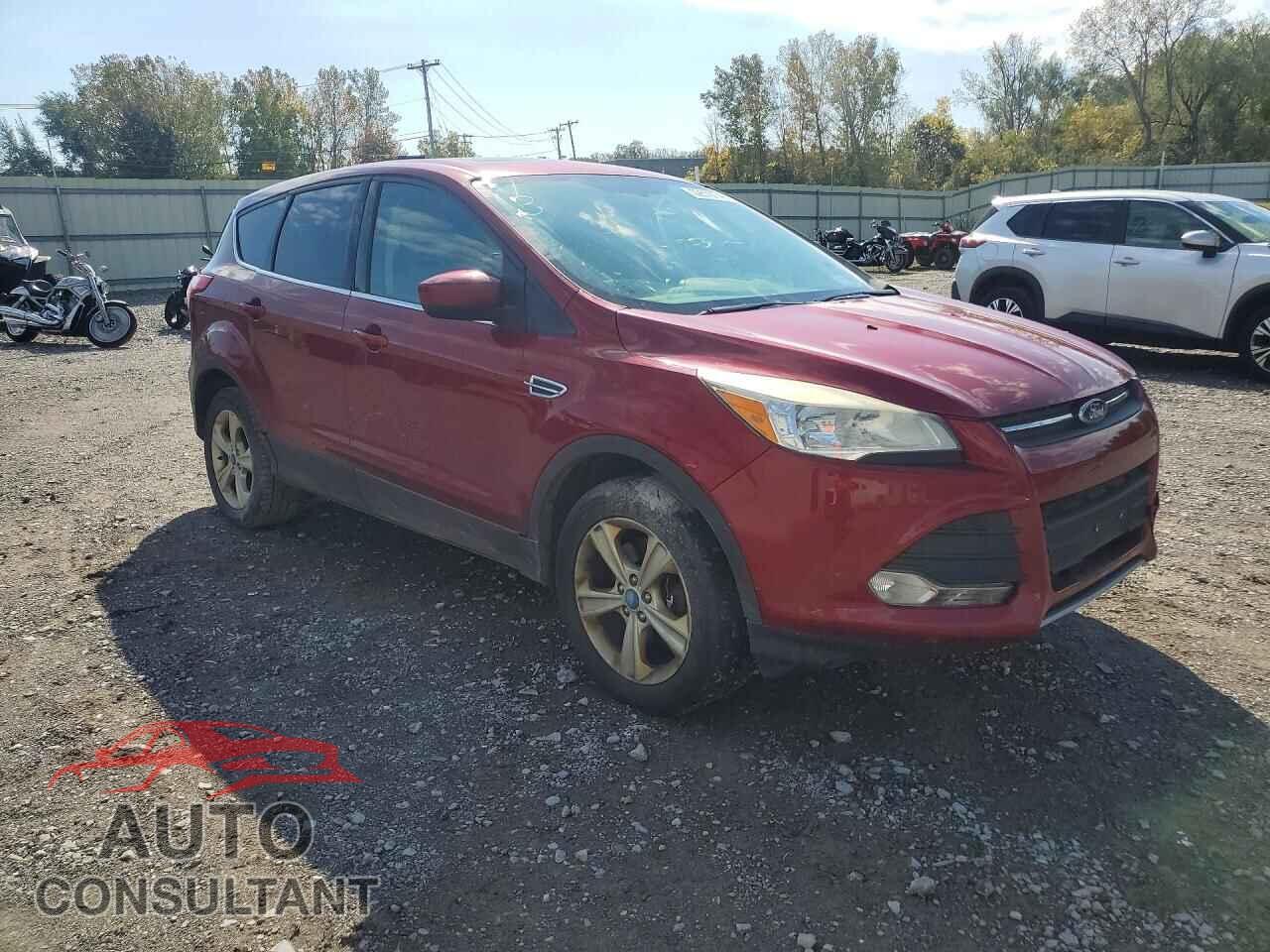 FORD ESCAPE 2013 - 1FMCU9G9XDUC30875